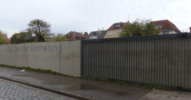 Gedenkstätte Zeichen der Erinnerung 02