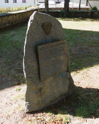 Gedenkstein Verband der Heimkehrer 02